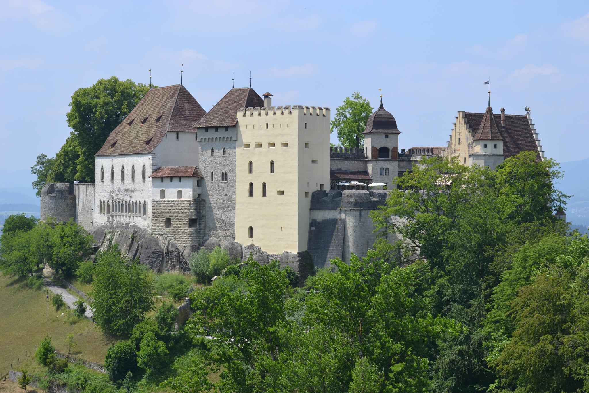 Mercure Lenzburg Krone Екстериор снимка
